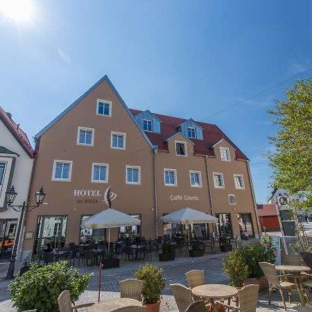 Hotel Im Ried Donauwörth Esterno foto