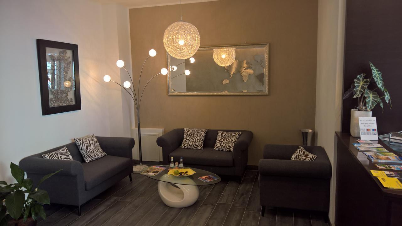 Hotel Im Ried Donauwörth Esterno foto